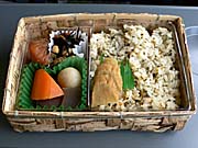めのこ飯弁当の中身