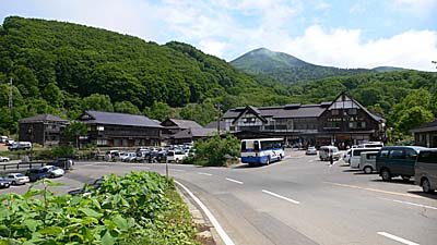 酸ヶ湯温泉全景