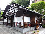 湯宿温泉の外湯　つぼ湯