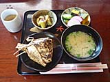 持田醤油店の焼きおにぎり定食