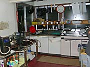 福島屋自炊棟の台所