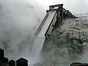 草津温泉の湯畑　お湯の噴出口