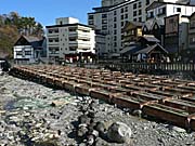 草津温泉の湯畑