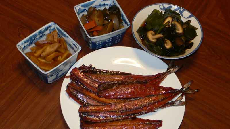 岩手の復興グルメ　地物の鰯の煮物
