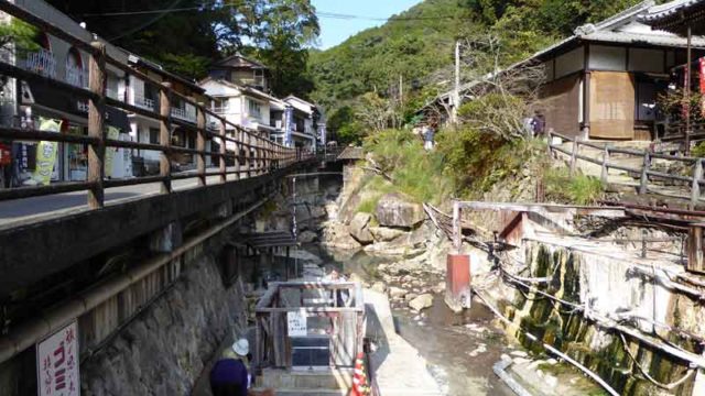 湯の峰温泉の調理用温泉場