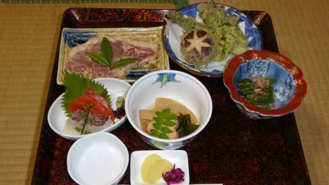 湯岐温泉　山形屋旅館の夕食
