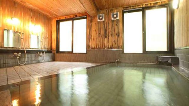 銭川温泉のお風呂