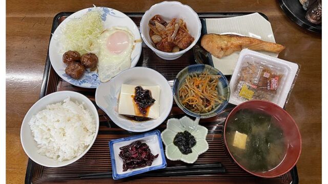 大谷温泉（岩手県）の朝食　品数がすごい