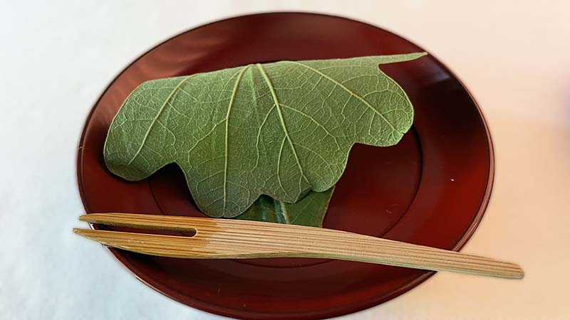 湯布院亀の井別荘で出された柏餅