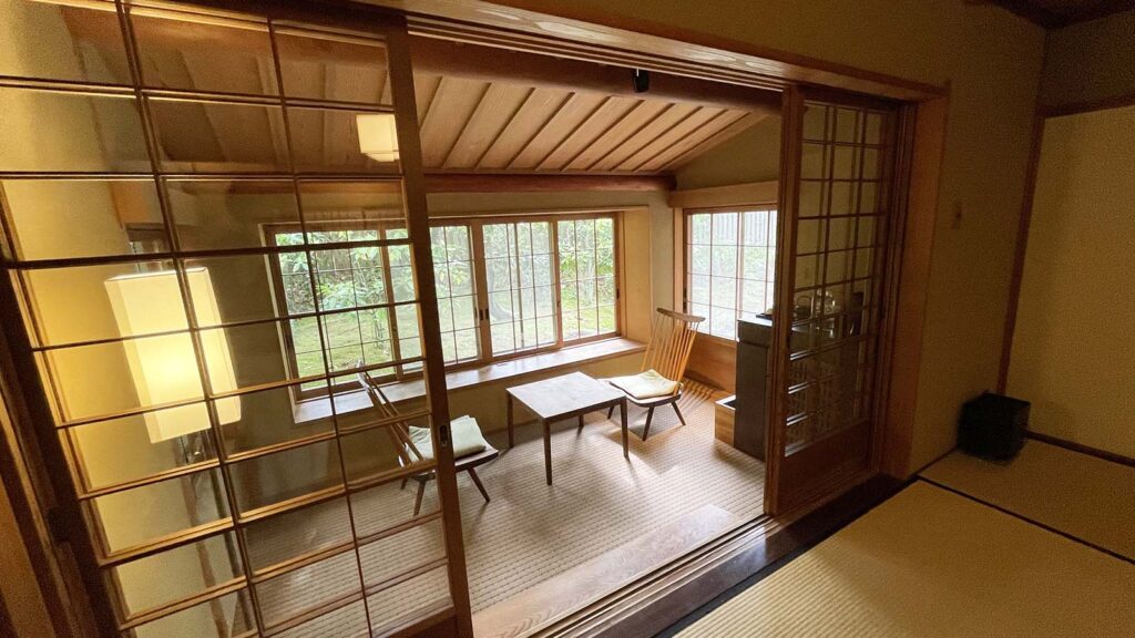 湯布院の亀の井別荘 離れ テラス
