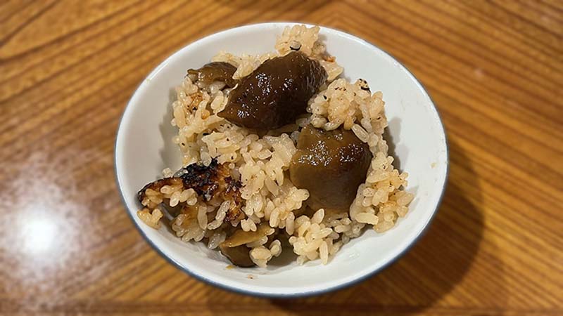 なめこの炊き込みご飯