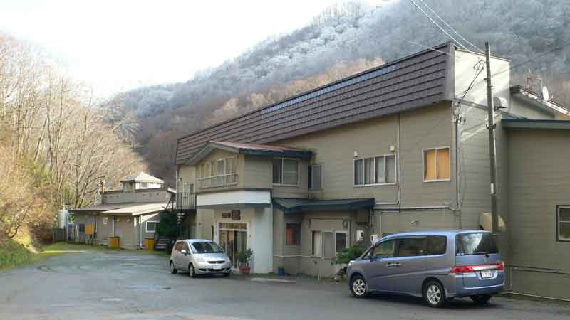 見市温泉旅館　外観　北海道