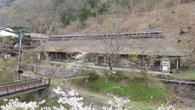 大沢温泉　菊水館